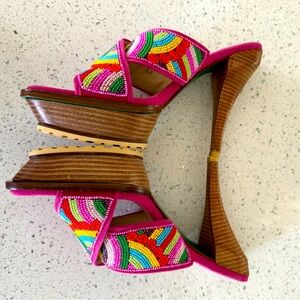 NWOT Lisa for Donald Pliner ISAS colorful sandals